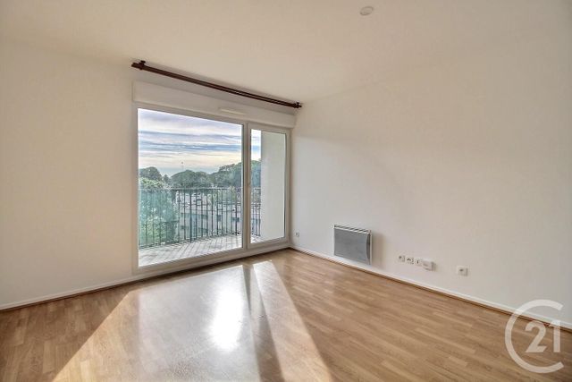 Appartement F2 à vendre - 2 pièces - 49.17 m2 - CHATENAY MALABRY - 92 - ILE-DE-FRANCE - Century 21 Aes Centre