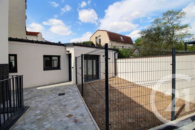 Afficher la photo en grand Appartement Studio à vendre - 1 pièce - 24.0 m2 - ANTONY - 92 - ILE-DE-FRANCE - Century 21 Aes Centre