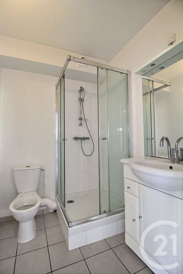 Afficher la photo en grand Appartement F1 à vendre - 1 pièce - 28.39 m2 - THIAIS - 94 - ILE-DE-FRANCE - Century 21 Aes Centre
