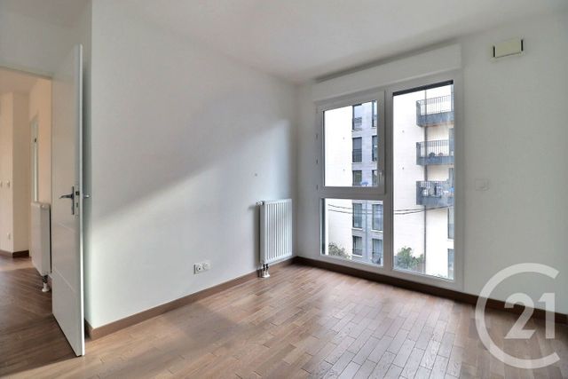 Afficher la photo en grand Appartement F4 à vendre - 4 pièces - 79.0 m2 - SCEAUX - 92 - ILE-DE-FRANCE - Century 21 Aes Centre