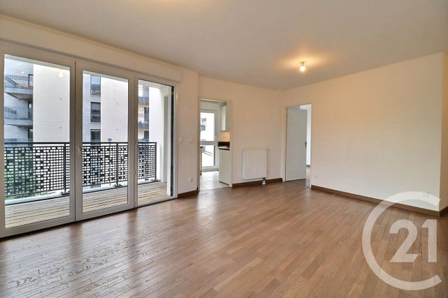 Afficher la photo en grand Appartement F4 à vendre - 4 pièces - 79.0 m2 - SCEAUX - 92 - ILE-DE-FRANCE - Century 21 Aes Centre