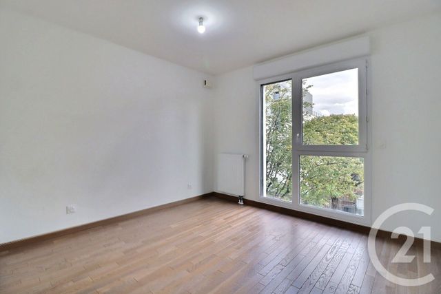 Afficher la photo en grand Appartement F4 à vendre - 4 pièces - 79.0 m2 - SCEAUX - 92 - ILE-DE-FRANCE - Century 21 Aes Centre