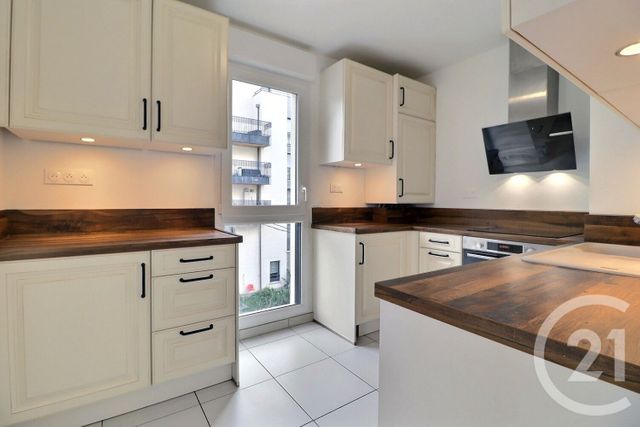 Afficher la photo en grand Appartement F4 à vendre - 4 pièces - 79.0 m2 - SCEAUX - 92 - ILE-DE-FRANCE - Century 21 Aes Centre