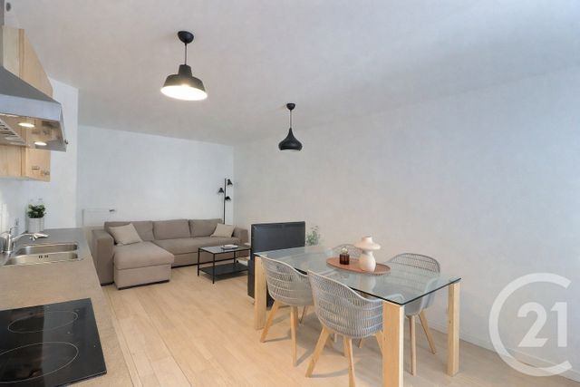 Appartement F2 à vendre - 2 pièces - 43.09 m2 - CHATENAY MALABRY - 92 - ILE-DE-FRANCE - Century 21 Aes Centre